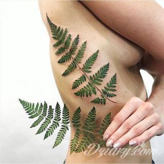 Botaniczne tatuaże Rity Kit