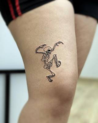 Galeria artysty: Kamil Kowalski (Style With Easy), Uczę się tatuować. Preferowane style:...