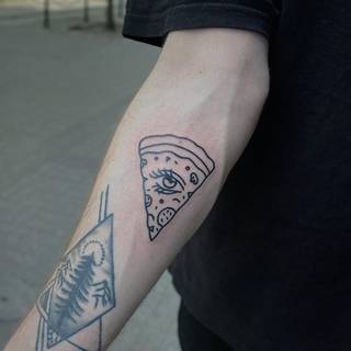 Galeria artysty: KTOF TATTOO MAKER, Tatuażysta i właściciel poznańskiego studia...