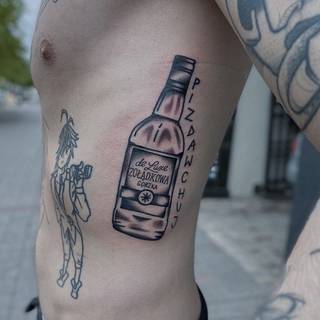 Galeria artysty: KTOF TATTOO MAKER, Tatuażysta i właściciel poznańskiego studia...