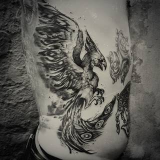 Galeria artysty: Maciej Karśnicki, Właściciel łódzkiego studia @strzygatattoo.  Maciej...