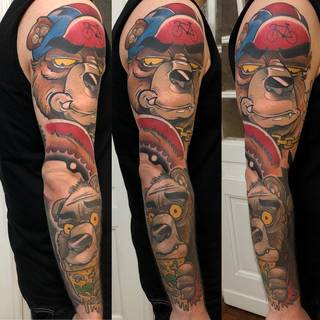 Galeria artysty: Miskacz, Miskacz jest właścicielem i tatuatorem...