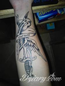 Tatuaże Oldschool tattoo Ogólnie tatuażu nie żałuję bo...