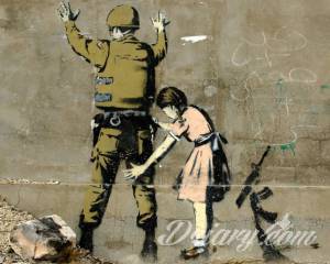 Tatuaże Banksy? Ktoś zna? Role się odwracają