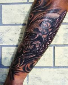 witam, szukasz tylko polskich tatuatorów,...