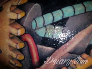 Cześć, 2 dni temu robiłem... Brązowe strupy/plamy na tatuażu