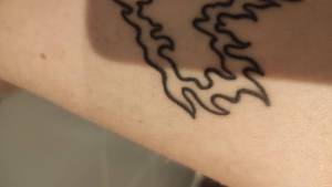 Problem z wypukłościami na tatuażu