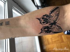 Cześć wszystkim! Piszę by zasięgnąć... Spuchnięcie po tatuażu