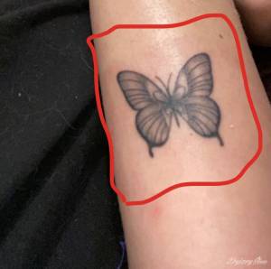 Zaczerwienienie tatuażu 