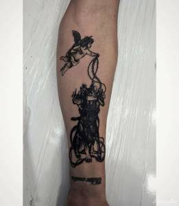 Hej, jestem tatuażystem i szukam... Szukam pracę w salonie  dla tatuatora w kielcach