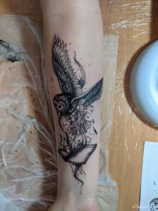 Hej, jestem tatuażystem i szukam... Szukam pracę w salonie  dla tatuatora w kielcach