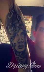 nowy tatuaz paczatek mojego rekawu... Róza-twarz początek rękawu
