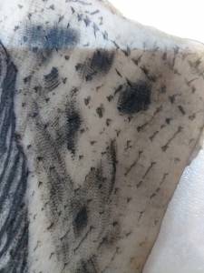 Cześć,Od jakiegoś czasu ćwiczę sobie... porada i fotki z 1 dziarami na mężu :)