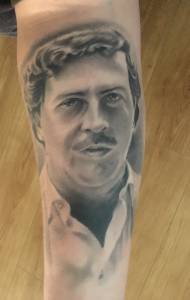 Dopiero początek na obu rękach... Gangsterski/mafijny