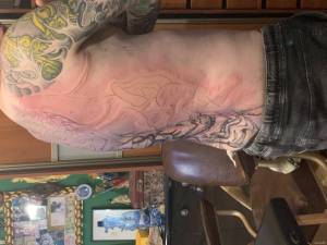 Opuchlizna podczas tatuowania