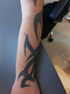 Niestety życiowy błąd, który miałbyć... Prośba o pomysł na cover up oraz wycena + -.