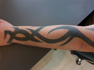 Niestety życiowy błąd, który miałbyć... Prośba o pomysł na cover up oraz wycena + -.