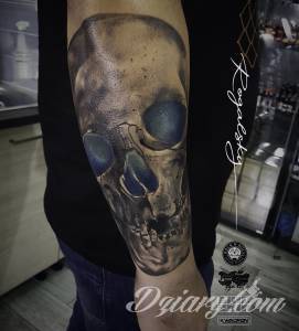 Siemaneczko mam wolne terminy i... Rogalsky czarno-biały realizm ;)Kraków studio Rock'n'Roll