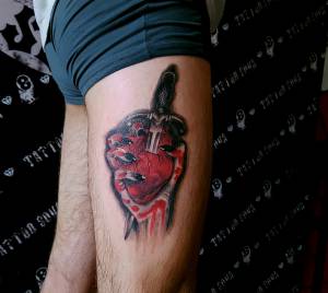 szukam pracy w studio jako tatuazysta.