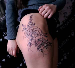 Tatuażysta. Szukam studia do pracy