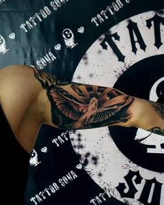 Tatuażysta. Szukam studia do pracy