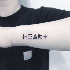 Usilnie szukam nazwy użytej tu... Czcionka ?