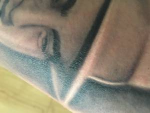 Zgrubienia zmarsaczenia na nowym tattol