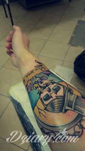 Powiększanie tatuażu 