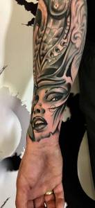 Witam szukam pracy jako tatuazysta... SZUKAM PRACY JAKO TATUAZYSTA