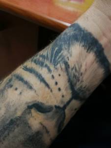 Biały tusz problem z kolorem. 