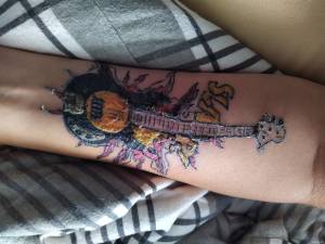 Czy ten tatuaż jest zaorany?