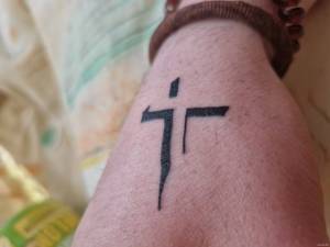 Pęknięcie tatuażu 