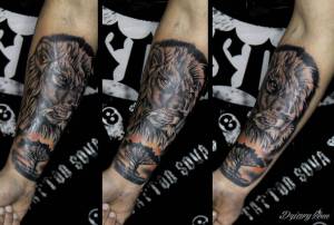 Tatuażysta. Szukam studia do pracy