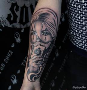 Tatuażysta. Szukam studia do pracy