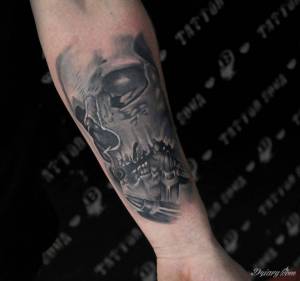 Tatuażysta. Szukam studia do pracy