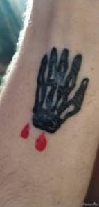 Czy ten tatuaż goi się prawidłowo? Czy będzie on do poprawki?