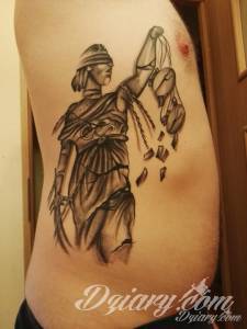 Witam! :) Tatuaż przedstawia grecką... Temida tattoo