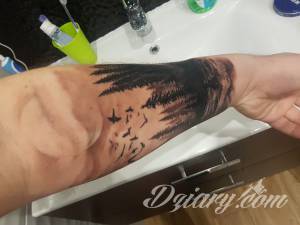 Tydzień temu zrobiłem tatuaż na przedramieniu - czy tak ma być?