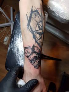 Witam, wlanie rzucam obecna prace.... Szukam praktyk