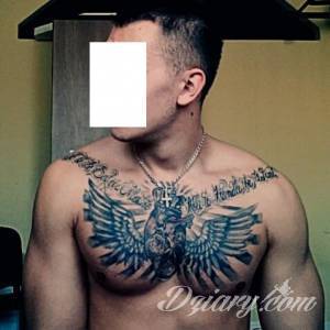 Zamieszczony tatuaz jest moim pierwszym... Królewskie serce ze skrzydłami