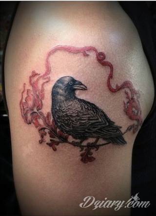 Tatuaże 3D intrygujące oko i prowadzące do swoistej gry ze zmysłami. Wzory, które na skórze łączą realizm i abstrakcję; graniczą z animacją i zachwycają doskonałością odwzorowania. Trójmiarowe tatuaże zadziwiają drobiazgowością kształtów i nadzwyczajną precyzją realizacji.