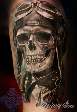 Tatuaże 3D intrygujące oko i prowadzące do swoistej gry ze zmysłami. Wzory, które na skórze łączą realizm i abstrakcję; graniczą z animacją i zachwycają doskonałością odwzorowania. Trójmiarowe tatuaże zadziwiają drobiazgowością kształtów i nadzwyczajną precyzją realizacji.