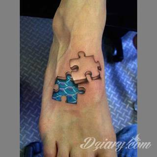 Tatuaże 3D intrygujące oko i prowadzące do swoistej gry ze zmysłami. Wzory, które na skórze łączą realizm i abstrakcję; graniczą z animacją i zachwycają doskonałością odwzorowania. Trójmiarowe tatuaże zadziwiają drobiazgowością kształtów i nadzwyczajną precyzją realizacji.