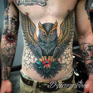 Tatuaże 3D intrygujące oko i prowadzące do swoistej gry ze zmysłami. Wzory, które na skórze łączą realizm i abstrakcję; graniczą z animacją i zachwycają doskonałością odwzorowania. Trójmiarowe tatuaże zadziwiają drobiazgowością kształtów i nadzwyczajną precyzją realizacji.