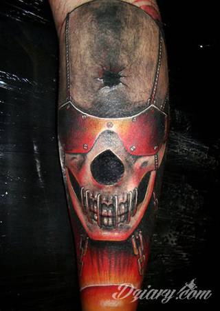 Tatuaże 3D intrygujące oko i prowadzące do swoistej gry ze zmysłami. Wzory, które na skórze łączą realizm i abstrakcję; graniczą z animacją i zachwycają doskonałością odwzorowania. Trójmiarowe tatuaże zadziwiają drobiazgowością kształtów i nadzwyczajną precyzją realizacji.