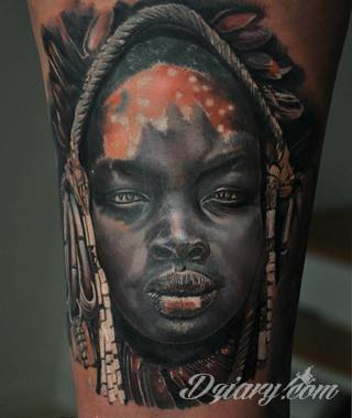 Tatuaże z klimatem Afryki - nie tylko dla miłośników Czarnego Lądu. Intrygują symboliką, zwracają uwagę niebanalną kolorystyką i doskonale oddają charakter nie tylko plemiennej przynależności społecznej.