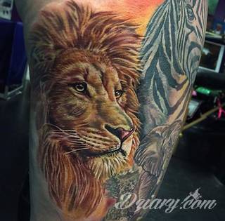 Tatuaże z klimatem Afryki - nie tylko dla miłośników Czarnego Lądu. Intrygują symboliką, zwracają uwagę niebanalną kolorystyką i doskonale oddają charakter nie tylko plemiennej przynależności społecznej.