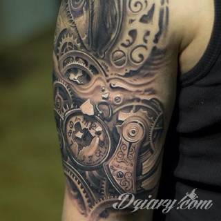 Tatuaże biomechaniczne tworzące swoisty przekrój człowieka. Rozbudzają wyobraźnię pokazując, że pod skórą kryją się nie tylko narządy, ale części mechaniczne. Tatuaże w takiej formie nawiązują trójwymiarem do wizji humanoida - ludzkiego robota. 