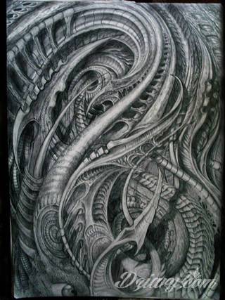 Tatuaże biomechaniczne tworzące swoisty przekrój człowieka. Rozbudzają wyobraźnię pokazując, że pod skórą kryją się nie tylko narządy, ale części mechaniczne. Tatuaże w takiej formie nawiązują trójwymiarem do wizji humanoida - ludzkiego robota. 