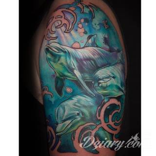 Tatuaże delfin